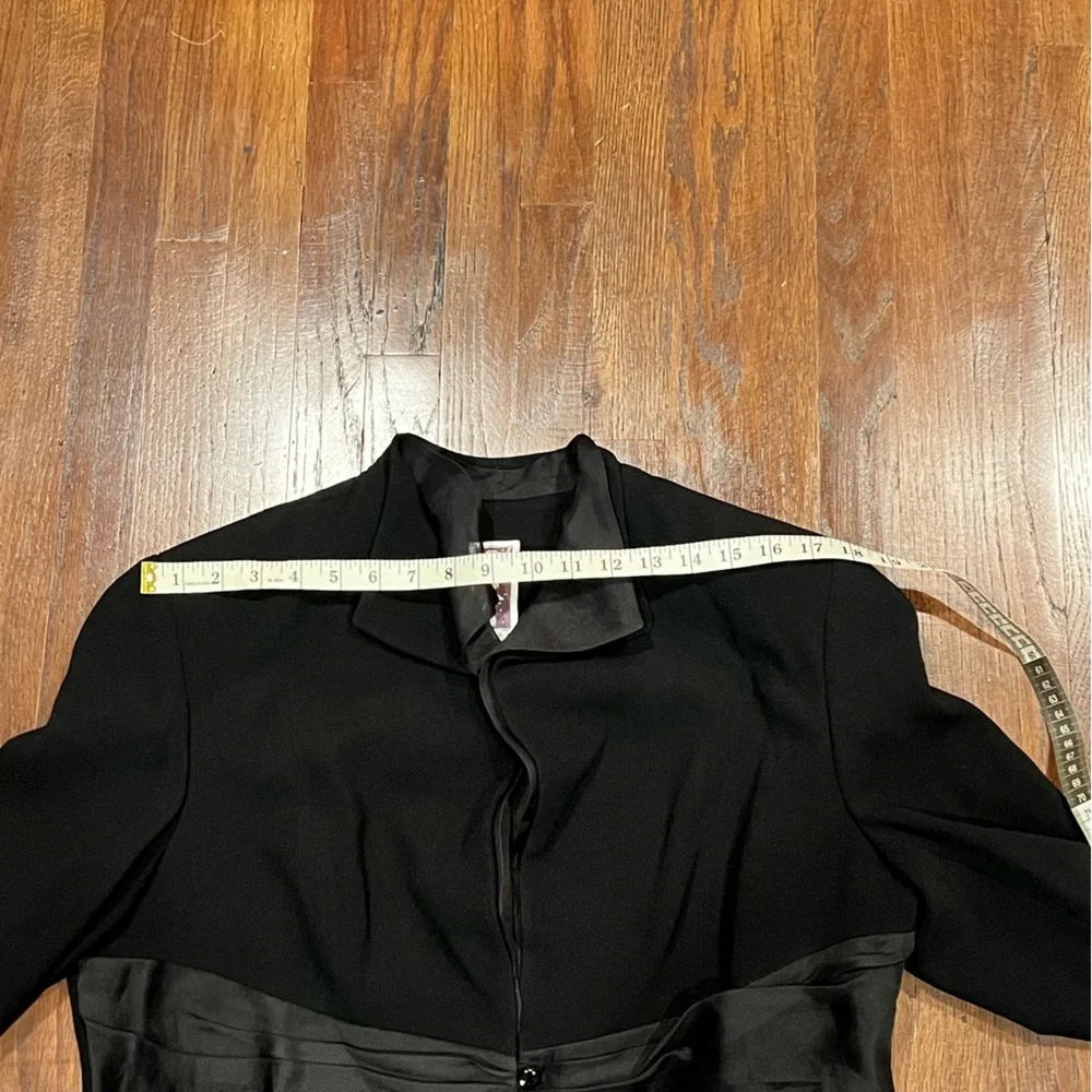 Zelda Women Black Blazer - Picture 6 of 9
